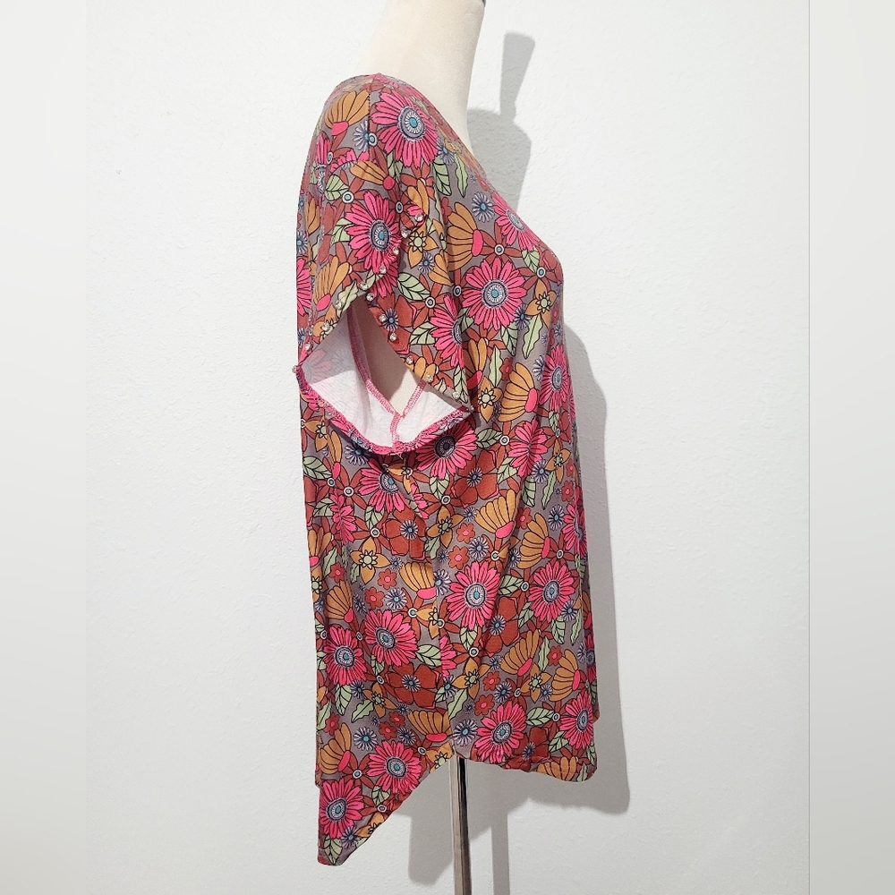 Two 2 Fly Women’s Size XL Floral Blouse Rhinestone Embellished Sleeve Brown Pink - Picture 3 of 8
